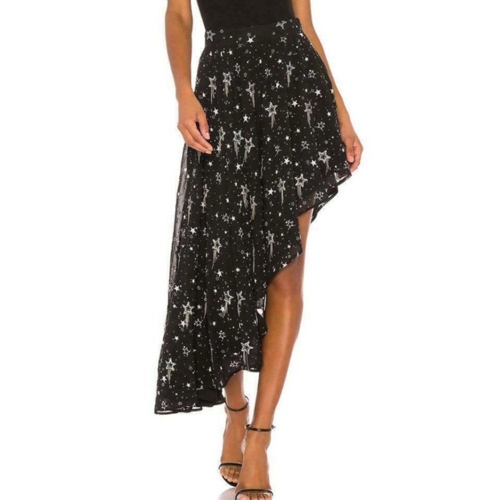 KIANIA SKIRT IN BLACK STARDUST
NBD from Revolve